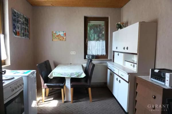 Immobilie in Schömberg - Zentral gelegenes Einfamilienhaus mit viel Platz für die ganze Familie - Bild 4