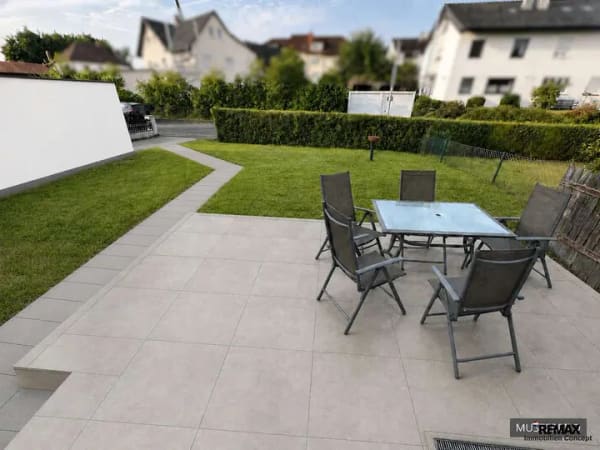 Immobilie in Ahorn - Doppelhaushälfte mit ca. 126 m² Wohnfläche und individuellem Gestaltungspotenzial - Bild 3