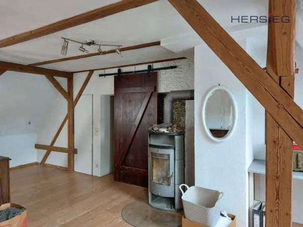 Immobilie in Jöhstadt - Charmantes Einfamilienhaus mit viel Potenzial in zentraler Lage – ideal für Familien - Bild 3