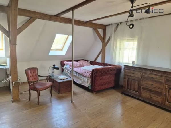 Immobilie in Jöhstadt - Charmantes Einfamilienhaus mit viel Potenzial in zentraler Lage – ideal für Familien - Bild 4