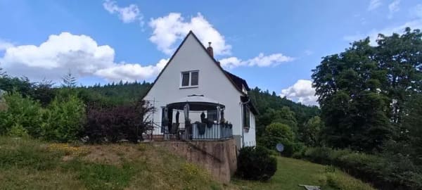 Immobilie in Bad Hersfeld - Schönes Zweifamilienhaus in Ruhiger Lage - Bild 1