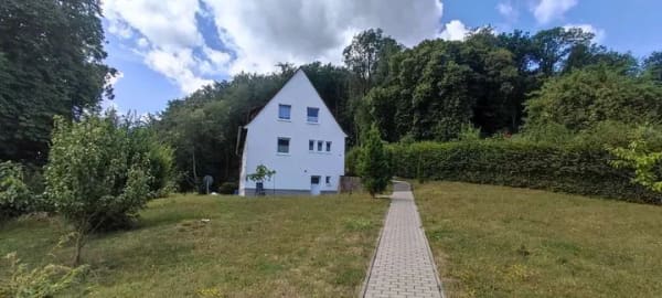 Immobilie in Bad Hersfeld - Schönes Zweifamilienhaus in Ruhiger Lage - Bild 2