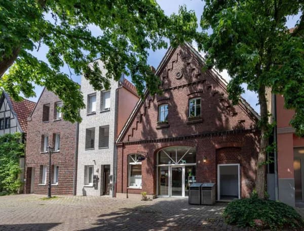 Immobilie in Werne - Wohn- und Geschäftshaus mit Charme und Stil Kapitalanlage in zentraler Lage von Werne - Bild 1