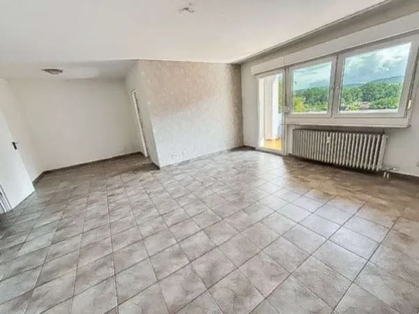 Immobilie in Kaiserslautern - Attraktive Dreiraumwohnung im Erbbaurecht in Kaiserslautern West- leerstehend und vielseitig nutzbar - Bild 2