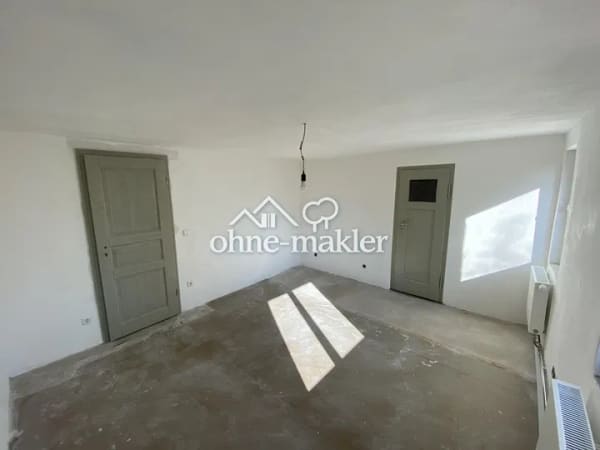 Immobilie in Rottenburg am Neckar - Modernisiertes Haus mit Wärmepumpe für 290.000 bei Herrenberg/ Tübingen - Bild 3
