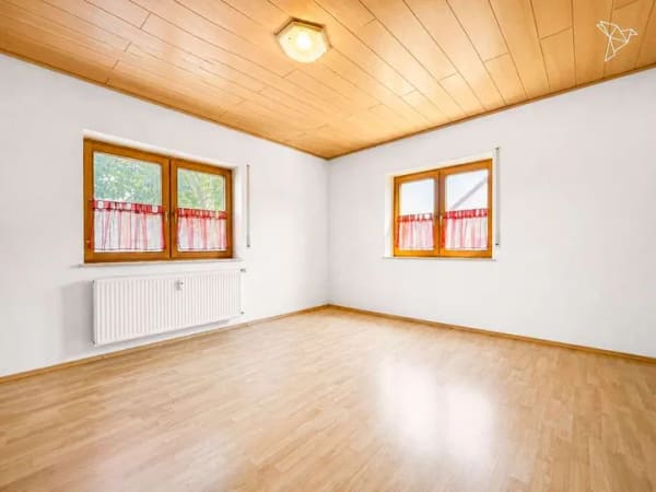 Immobilie in Alzenau - ZUKUNFTSSICHER INVESTIEREN 🔑 Mehrfamilienhaus mit Entwicklungspotenzial bis zu 7,4% in Alzenau! - Bild 0