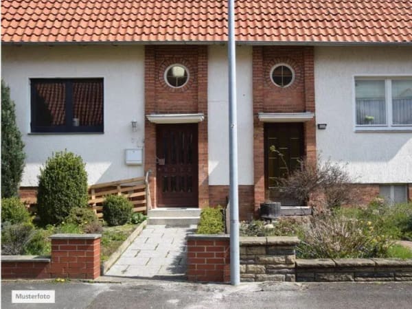 Immobilie in Falkenstein - Einfamilienhaus in 93167 Falkenstein, Birnerstr. - Bild 0