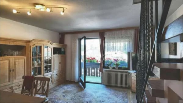 Immobilie in Miesbach - Vermietete Maisonette mit zwei Balkonen & Stellplätzen - Bild 1