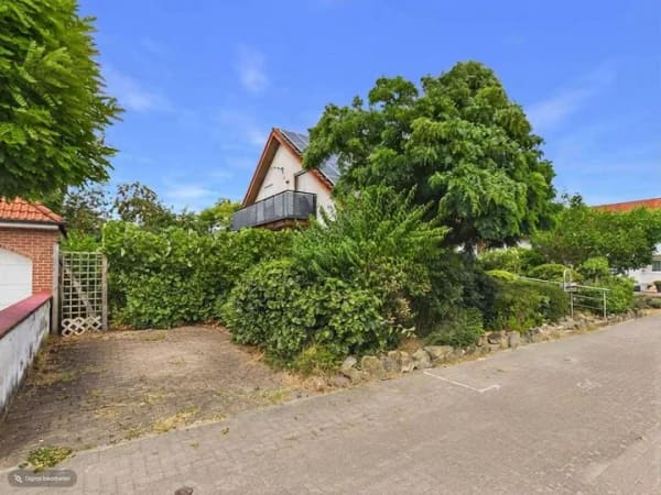Immobilie in Wölfersheim - Wohnen, Vermieten oder Mehrgenerationenleben: Haus mit Einliegerwohnung & Feldblick - Bild 3