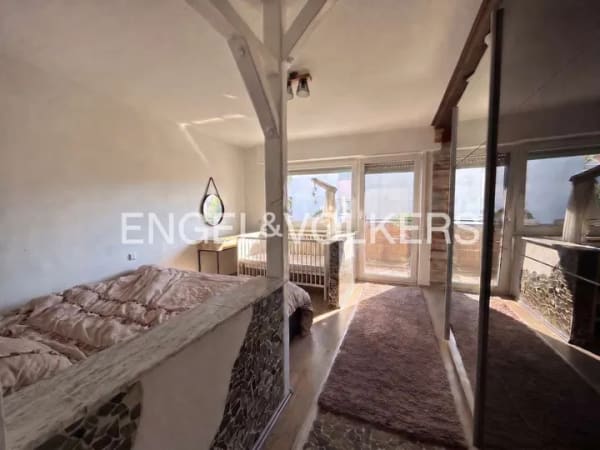 Immobilie in Kernen im Remstal - Vermietete 3-Zimmer-Wohnung mit Südbalkon und Blick auf die Weinberge! - Bild 3