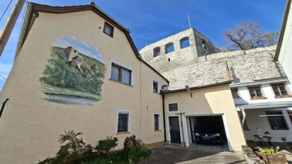 Immobilie in Elsterberg - !!! Wohnen wie auf einer Burg - in traumhafter Aussichtslage !!! - Bild 1