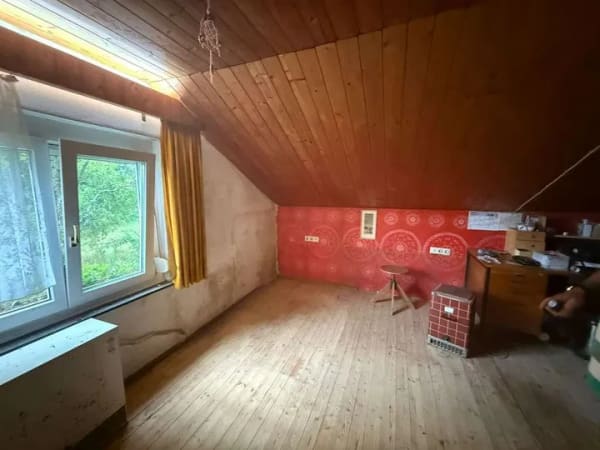 Immobilie in Weinstadt - ++Charmantes Wochenendhaus mit idyllischem Garten – Ihr persönlicher Rückzugsort im Grünen++ - Bild 4