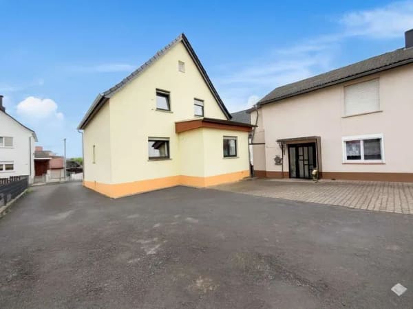 Immobilie in Schöffengrund - Top-gepflegtes - Modernisiertes Einfamilienhaus nahe Wetzlar - Bild 0