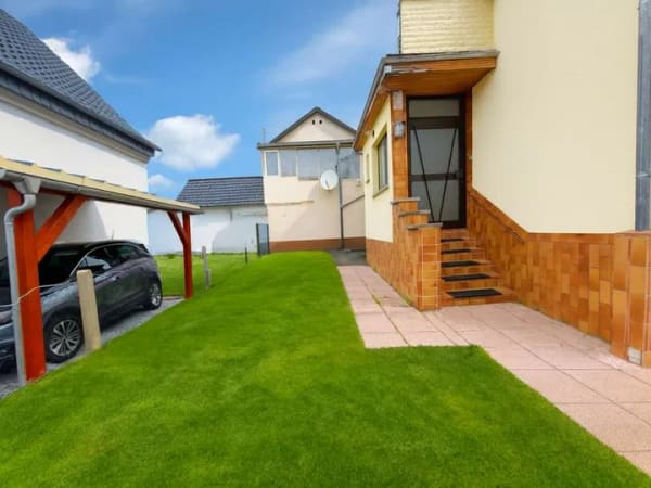 Immobilie in Schöffengrund - Top-gepflegtes - Modernisiertes Einfamilienhaus nahe Wetzlar - Bild 2