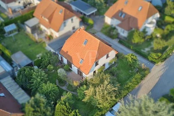 Immobilie in Broderstorf - Ankommen & Wohlfühlen: Ihre Familienidylle mit grünem Garten in gewachsener Umgebung - Bild 1