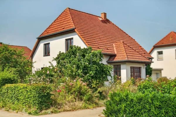 Immobilie in Broderstorf - Ankommen & Wohlfühlen: Ihre Familienidylle mit grünem Garten in gewachsener Umgebung - Bild 2