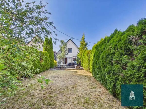 Immobilie in Gundelsheim - KLEIN ABER FEIN - Einfamilienhaus voller Charme in Tiefenbach mit Garten und Schuppen - Bild 3