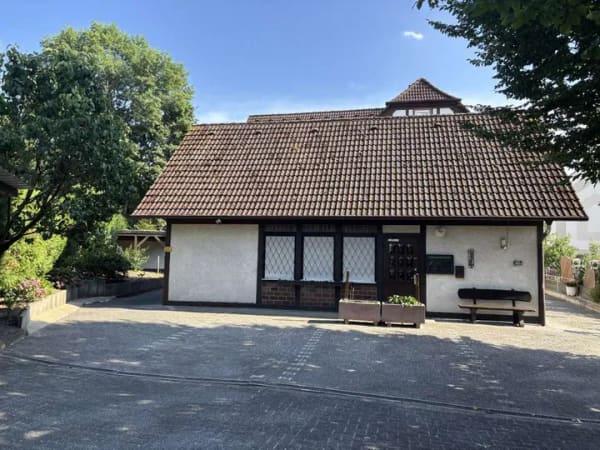 Immobilie in Bad Orb - AS-Immobilien.com +++ Am Wasser. Mitten in Bad Orb. Ein Haus voller Geschichte.+++ - Bild 2
