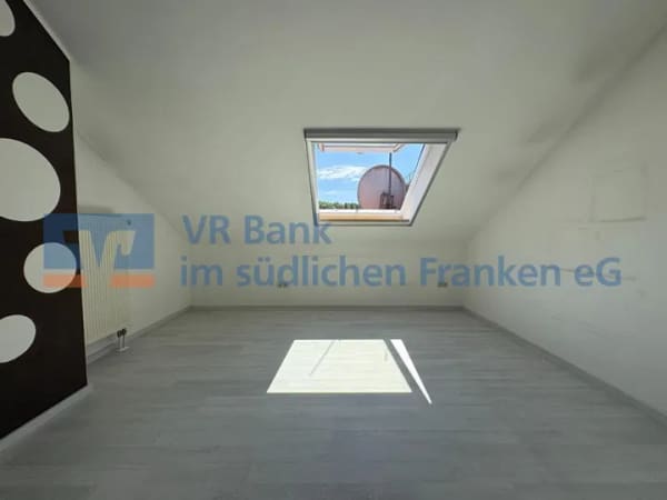 Immobilie in Gunzenhausen - Dachgeschosswohnung in Gunzenhausen - Bild 4