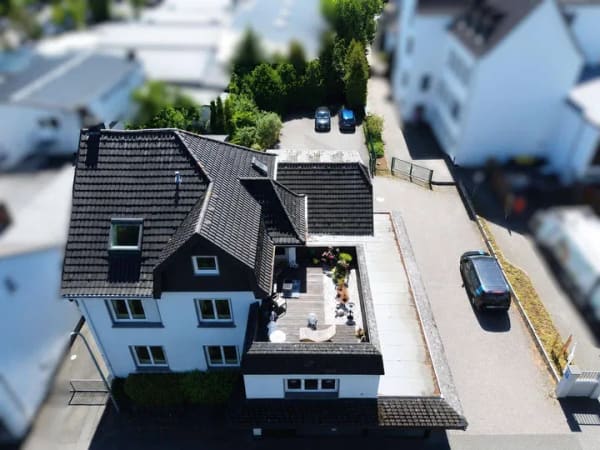 Immobilie in Königswinter - Attraktives und renoviertes Anlageobjekt! 6 Einheiten, stabiler Ertrag, Brutto-Rendite 5,30%! - Bild 2