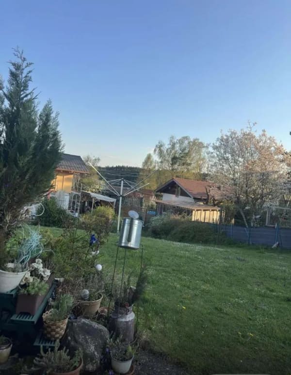 Immobilie in Schnaitsee - Einfamilienhaus/Ferienhaus mit großem Grundstück - Bild 2