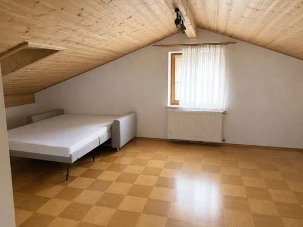 Immobilie in Schnaitsee - Einfamilienhaus/Ferienhaus mit großem Grundstück - Bild 4