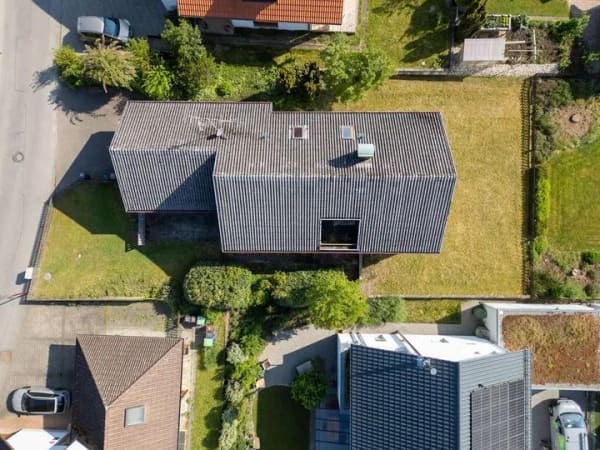 Immobilie in Frickingen - Bezugsfreies, vielseitig nutzbares 2-Fam.-Haus mit großem Garten in ruhiger Lage von Frickingen - Bild 3