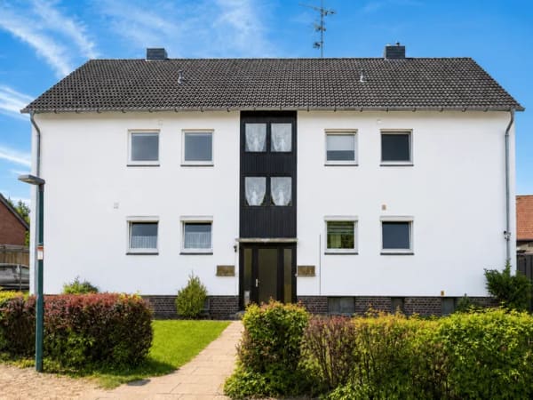 Immobilie in Rehburg-Loccum - Zeitgemäßer Wohnkomfort! Modernes Ambiente! Sonnige Ausrichtung! - Bild 0