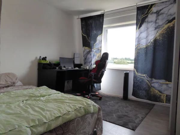 Immobilie in Ober-Ramstadt - Zwei Wohneinheiten und eine Garage im Paket - vermietet und jeweils mit Balkon und Fußbodenheizung! - Bild 3