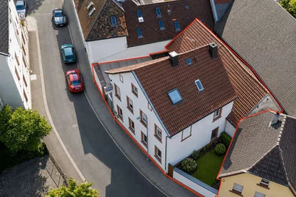 Immobilie in Neustadt an der Weinstraße - Wohn- und Geschäftshaus mit vermieteter Wohnung, etablierter Gaststätte und Ausbaupotenzial - Bild 1