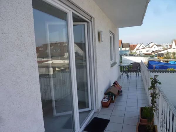 Immobilie in Weiterstadt - Weiterstadt/Schneppenhausen, attraktive 2-Zi.-ETW mit Balkon und Stellplatz - Bild 2