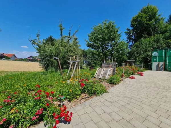 Immobilie in Künzing - "Weil Leben mehr als Wohnen ist" 
Familienoase in begehrter Lage, viel Platz, sonnig und bezahlbar! - Bild 3