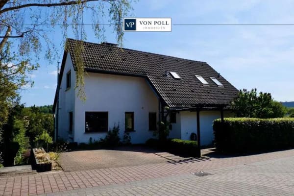 Immobilie in Hünstetten - Einfamilienhaus mit Einliegerwohnung in beliebter Lage in Hünstetten-Kesselbach - Bild 0