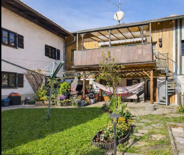 Immobilie in Anger - Zwei Wohneinheiten mit Garten, Sauna & Balkon – vielseitig nutzbar - Bild 0