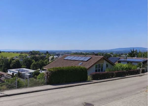 Immobilie in Tettnang - Modernisiertes 1-Zimmer-Appartement mit Balkon und Weitblick bis zum Bodensee in Tettnang - Bild 0