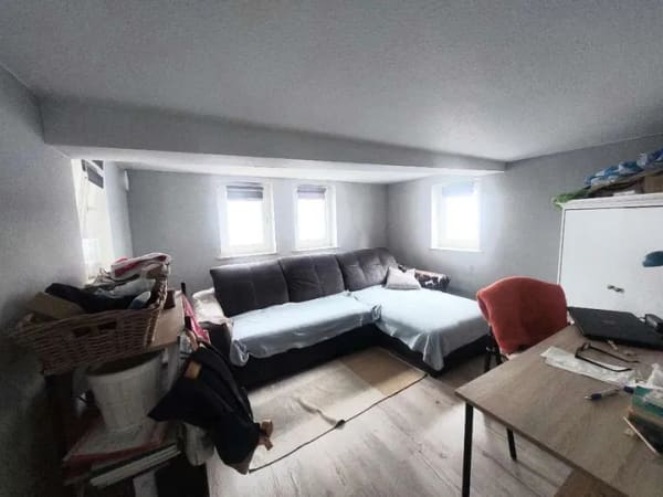 Immobilie in Lich - LICH-MUSCHENHEIM: Schönes ausbaufähiges 4-5 Zimmer-Fachwerk-Haus - Bild 1