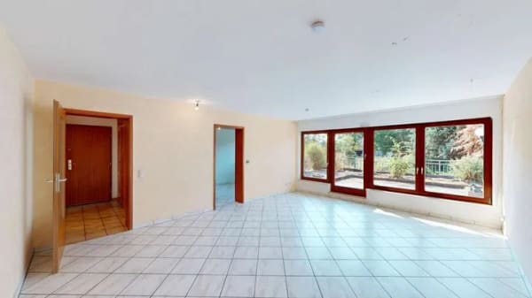 Immobilie in Lauffen am Neckar - *** 2-Zimmer-Erdgeschosswohnung mit großer Terrasse, Aufzug & Tiefgarage in Lauffen am Neckar *** - Bild 3