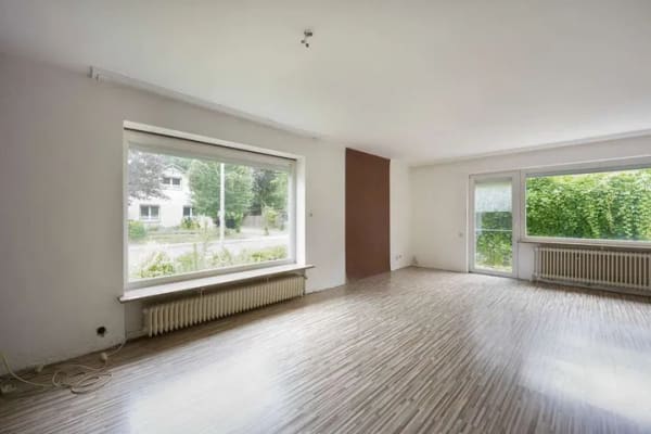 Immobilie in Kölln-Reisiek - Leerstehendes Haupthaus zur Selbstnutzung, zwei vermietete Wohnungen auf 860 m² Bauland - Bild 4
