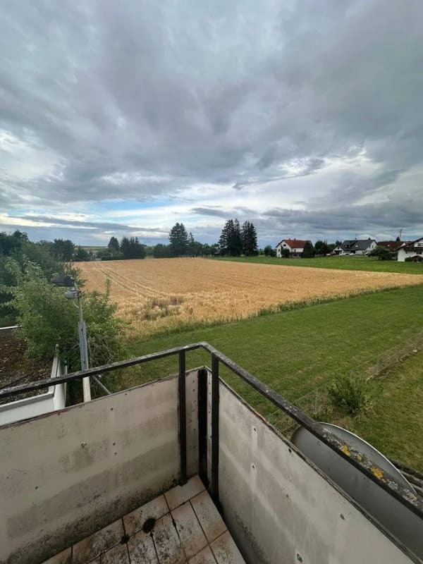Immobilie in Bernstadt - Freistehendes 1-FH mit großzügigem Grundstück in Bernstadt - bei Ulm - Bild 2