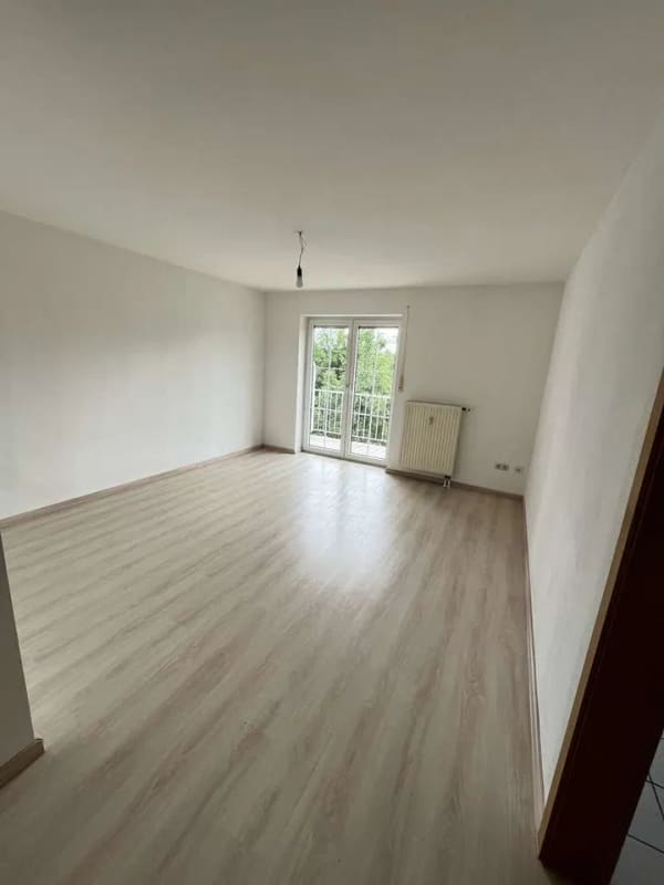Immobilie in Scheyern - 71 m² Wohnkomfort: 3-Zimmer-Wohnung mit Balkon und zwei Stellplätzen - Bild 0