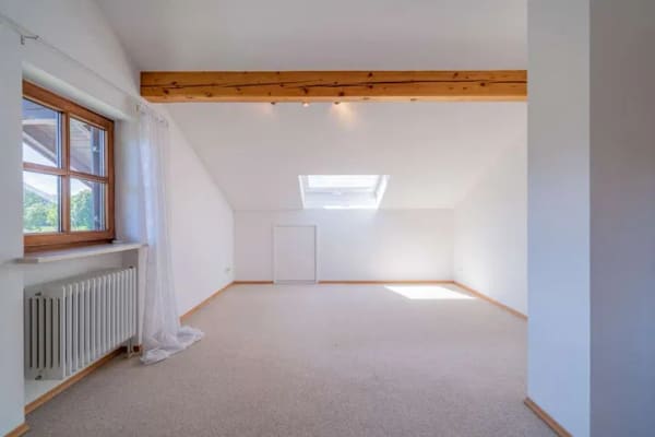 Immobilie in Neubeuern - 2-Zimmer-Dachgeschosswohnung in idyllischer Wohnlage von Neubeuern - Bild 0