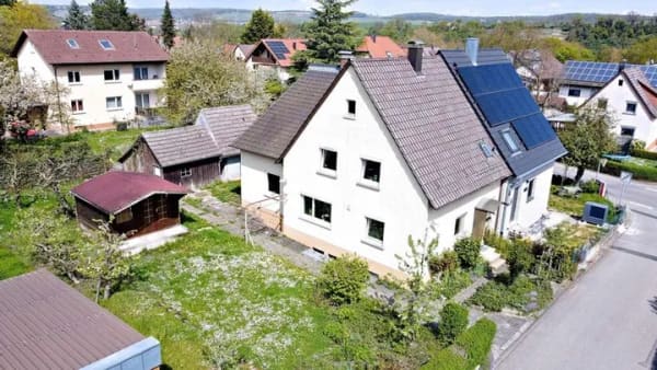 Immobilie in Bad Rappenau - Ein Haus zum Anpacken – mit großem Grundstück und viel Potenzial! - Bild 0