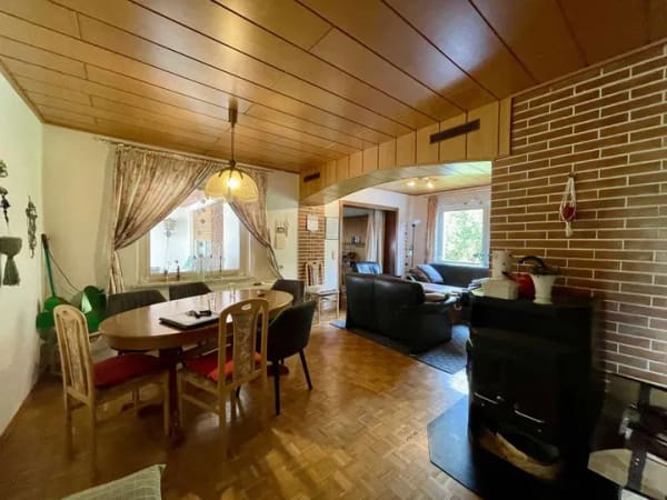 Immobilie in Ebsdorfergrund - Charmantes Einfamilienhaus in Bestlage von Frauenberg (Beltershausen) – Wohnen direkt am Naturschutz - Bild 1