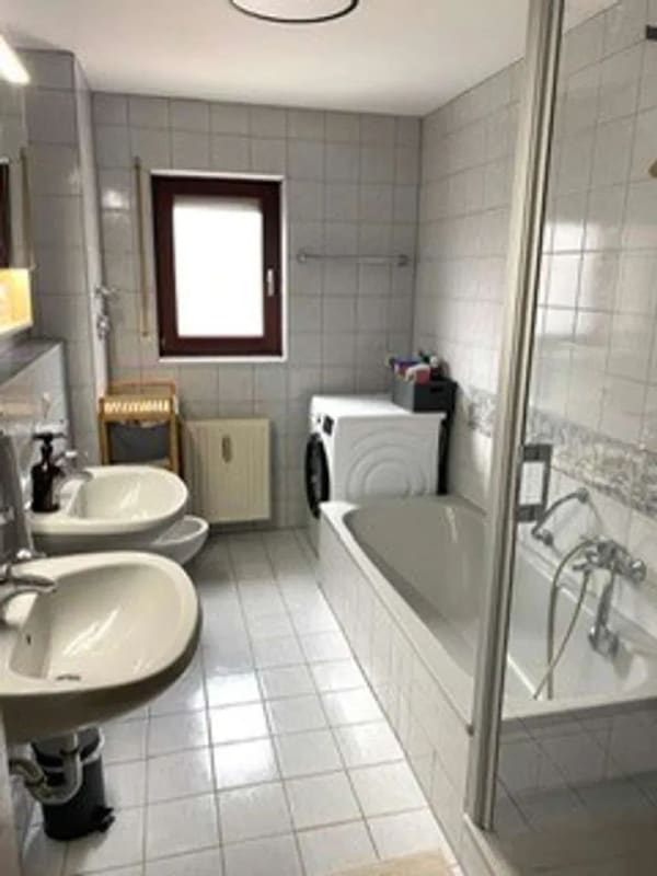 Immobilie in Massenbachhausen - Wohnraum mit Balkon: 3-Zimmer-Wohnung in Massenbachhausen - Bild 2
