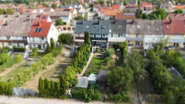 Immobilie in Herrieden - Modernisiertes Reihenhaus mit Wohlfühlcharakter in Herrieden - Bild 2