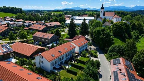 Immobilie in Weyarn - Attraktives Reihenmittelhaus  
im schönen Weyarn - Bild 0