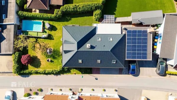 Immobilie in Norddeich - Modernes Wohlfühlhaus mit Pool, Sauna & Wintergarten - Bild 1