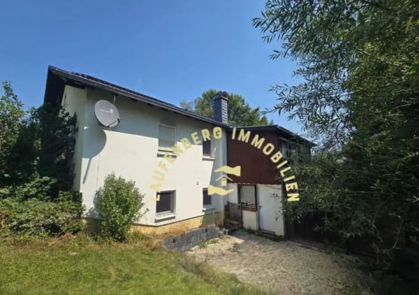 Immobilie in Eitorf - Einfamilienhaus in Eitorf mit flexiblem Wohnbereich – ideal für Familien/Mehrgenerationen - Bild 3