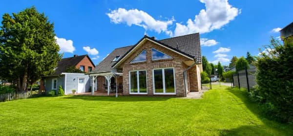 Immobilie in Schafflund - Großzügiges Einfamilienhaus mit separater Einliegerwohnung in Schafflund - Bild 3