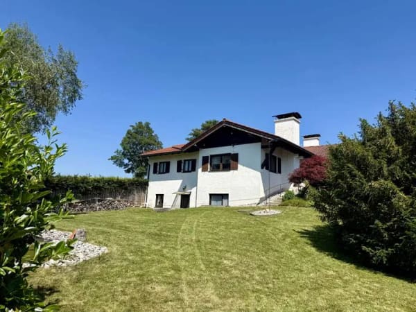 Immobilie in Riegsee - Herrlich ruhige Lage in Riegsee: Bungalow mit ELW auf sonnigem Grundstück - Bild 2